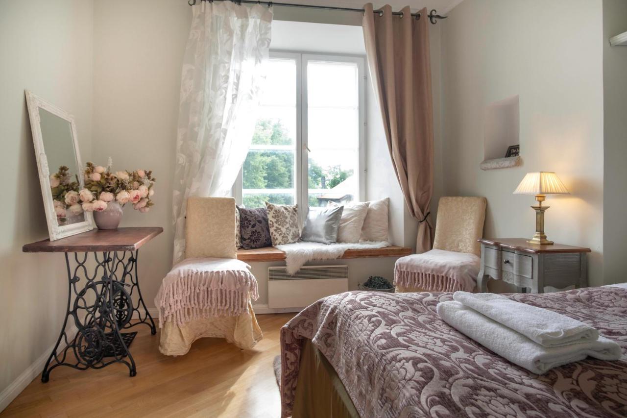 Dream Stay - Historical 3-Bedroom Apartment With Sauna & Fireplace Tallinn Dış mekan fotoğraf